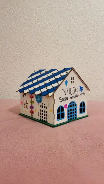 Ficar em uma casa em Orlando proporciona uma experiência completamente diferente! Além de não ter resort fee, a família fica muito mais unida, sem aquela divisão de cada um em um quarto de hotel. Todos podem aproveitar juntos a sala, a cozi